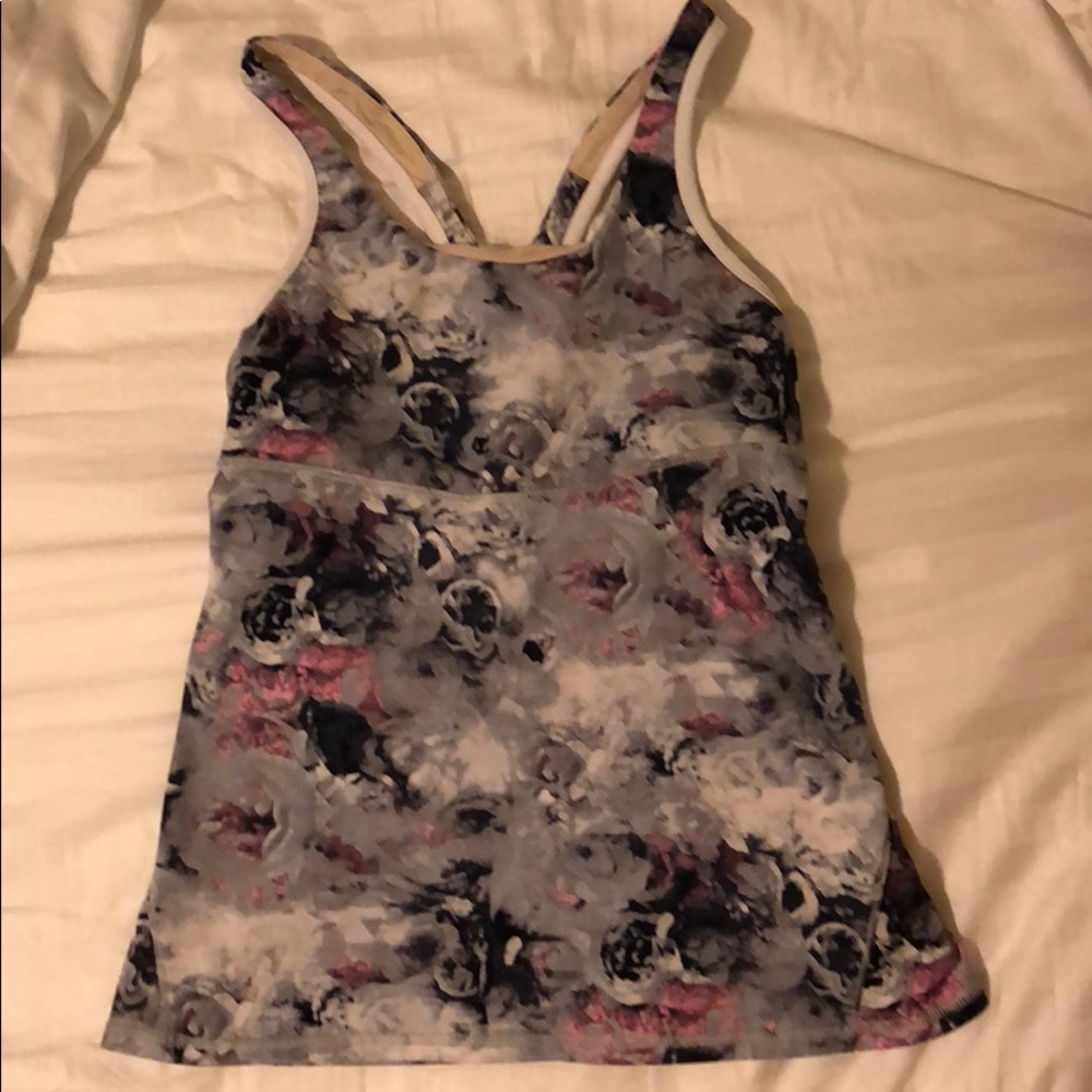 Lululemon work out tank top